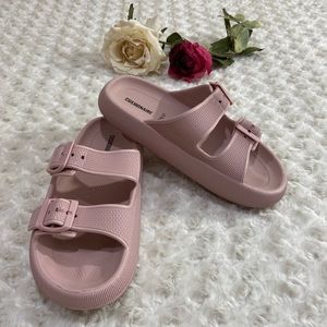 Cushionaire Women’s comfort shoes